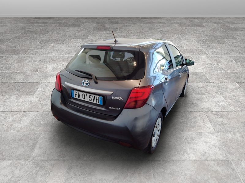 GuidiCar - TOYOTA Yaris 3ª serie Yaris 1.5 Hybrid 5 porte Active