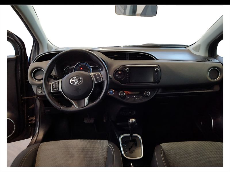GuidiCar - TOYOTA Yaris 3ª serie Yaris 1.5 Hybrid 5 porte Active