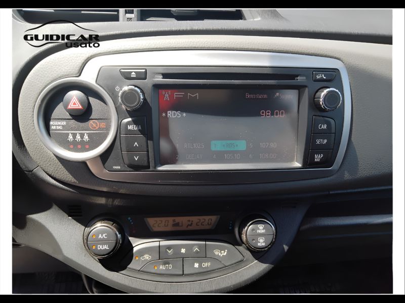 GuidiCar - TOYOTA Yaris 2014 Yaris 1.0 Active 5p Usato