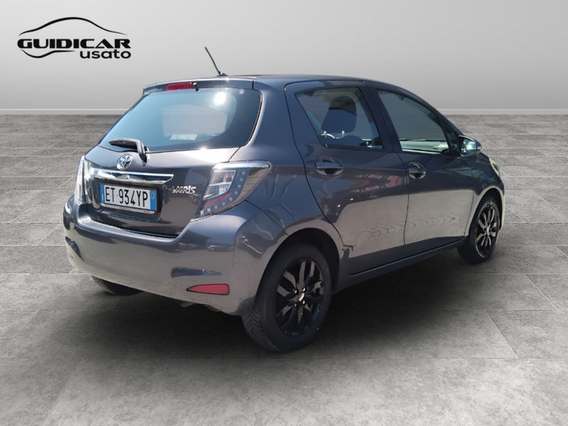 GuidiCar - TOYOTA Yaris 2014 Yaris 1.0 Active 5p Usato