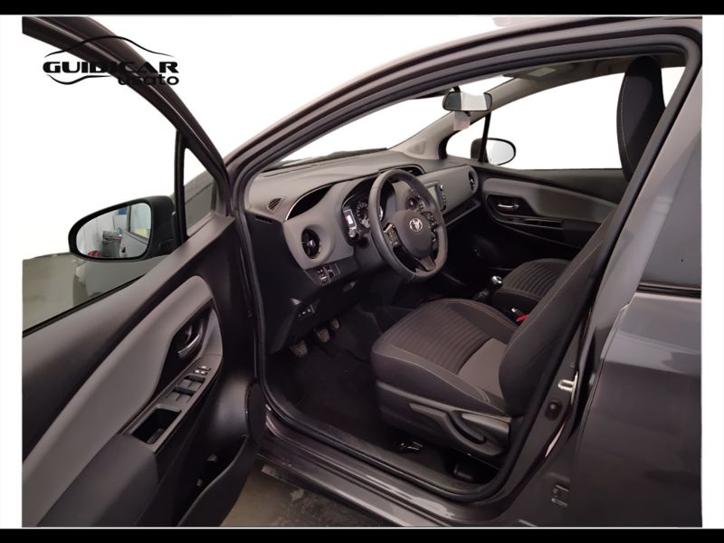 GuidiCar - TOYOTA Yaris 2019 Yaris 5p 1.0 Active my18 Usato