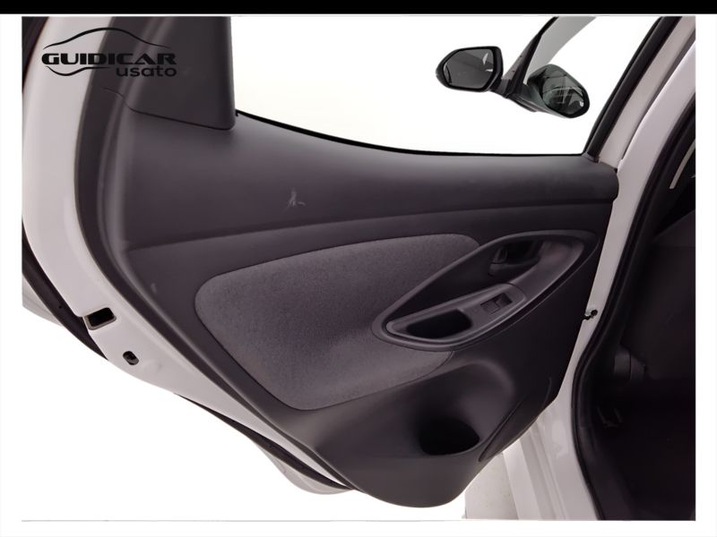 GuidiCar - TOYOTA Yaris 2021 Yaris 1.0 Trend Usato