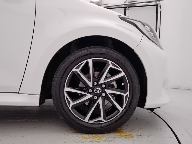 GuidiCar - TOYOTA Yaris 2021 Yaris 1.0 Trend Usato