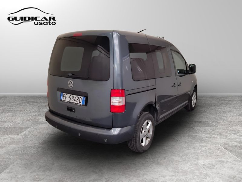 GuidiCar - VOLKSWAGEN Caddy 3ªs. Tour. 1ª 2010 Caddy 3ªs. Tour. 1ª - Caddy 1.9 TDI 105CV 4p. Kombi Duo Usato