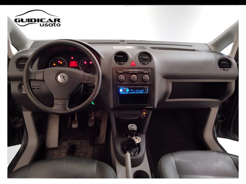 GuidiCar - VOLKSWAGEN Caddy 3ªs. Tour. 1ª 2010 Caddy 3ªs. Tour. 1ª - Caddy 1.9 TDI 105CV 4p. Kombi Duo Usato