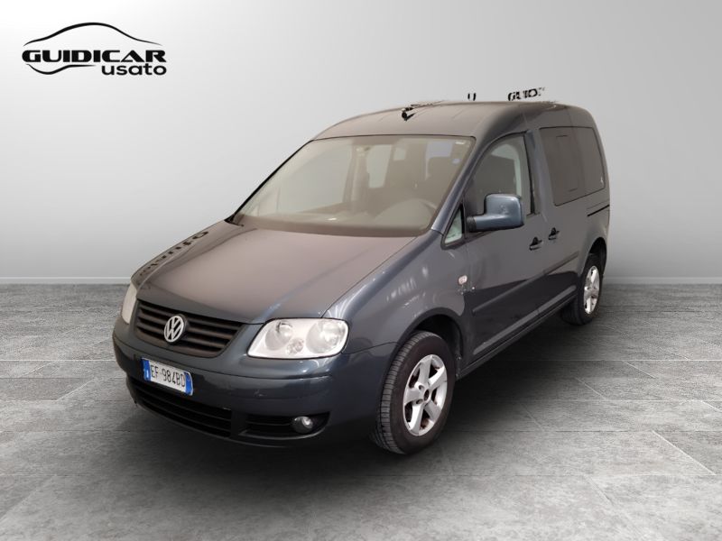 GuidiCar - VOLKSWAGEN Caddy 3ªs. Tour. 1ª 2010 Caddy 3ªs. Tour. 1ª - Caddy 1.9 TDI 105CV 4p. Kombi Duo Usato