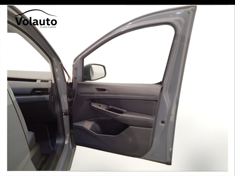 GuidiCar - VOLKSWAGEN Caddy 5ª serie 2023 Caddy 5ª serie - Caddy 2.0 TDI 102 CV Space Usato