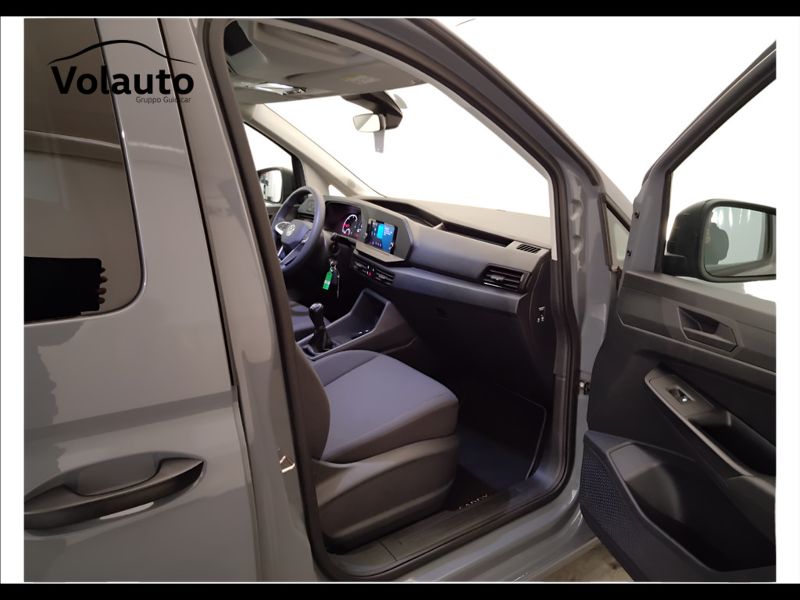 GuidiCar - VOLKSWAGEN Caddy 5ª serie 2023 Caddy 5ª serie - Caddy 2.0 TDI 102 CV Space Usato