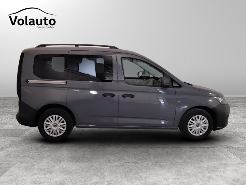 GuidiCar - VOLKSWAGEN Caddy 5ª serie 2023 Caddy 5ª serie - Caddy 2.0 TDI 102 CV Space Usato