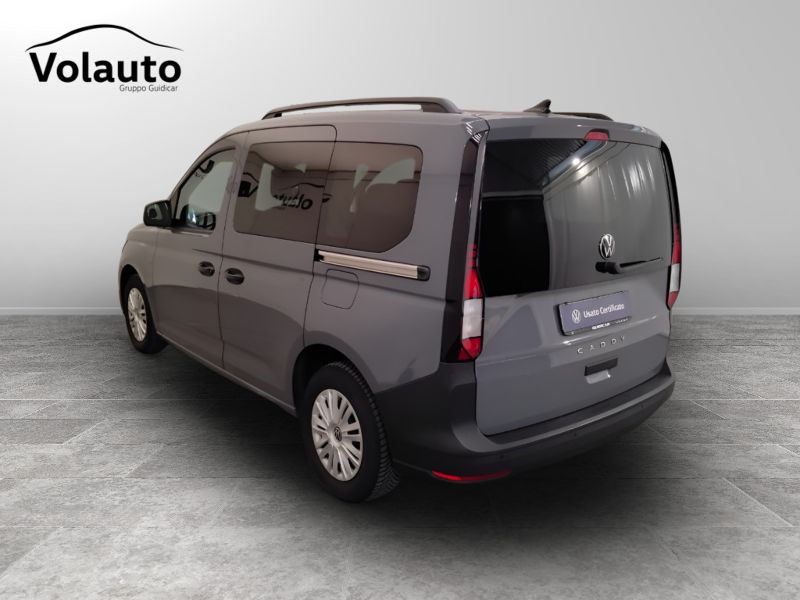 GuidiCar - VOLKSWAGEN Caddy 5ª serie 2023 Caddy 5ª serie - Caddy 2.0 TDI 102 CV Space Usato