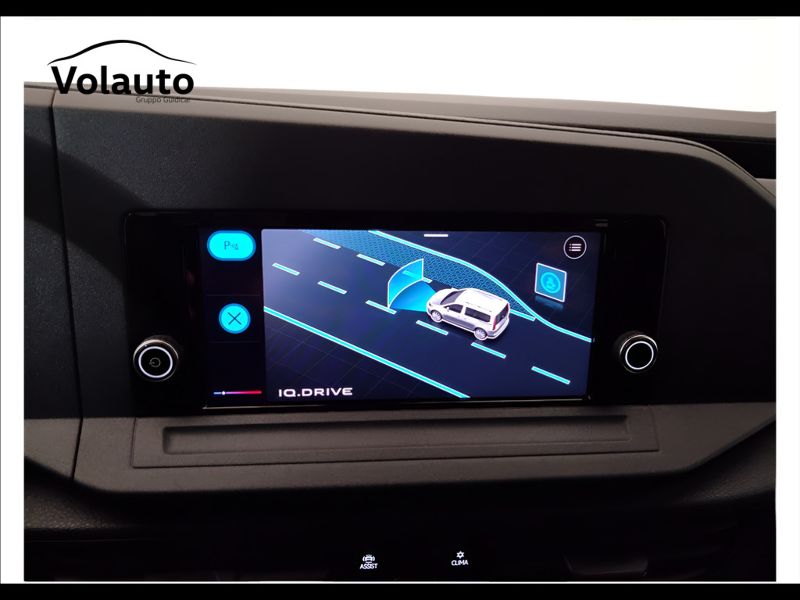 GuidiCar - VOLKSWAGEN Caddy 5ª serie 2023 Caddy 5ª serie - Caddy 2.0 TDI 102 CV Space Usato