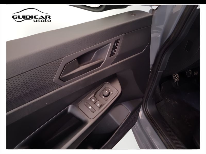 GuidiCar - VOLKSWAGEN INDUSTRIALI Caddy 2022 Caddy cargo 2.0 tdi scr 102cv business Usato