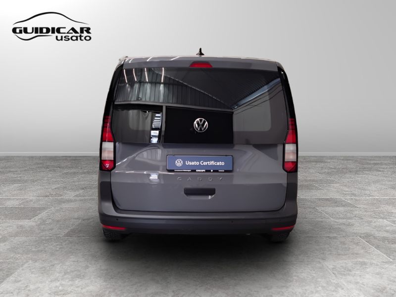 GuidiCar - VOLKSWAGEN INDUSTRIALI Caddy 2022 Caddy cargo 2.0 tdi scr 102cv business Usato