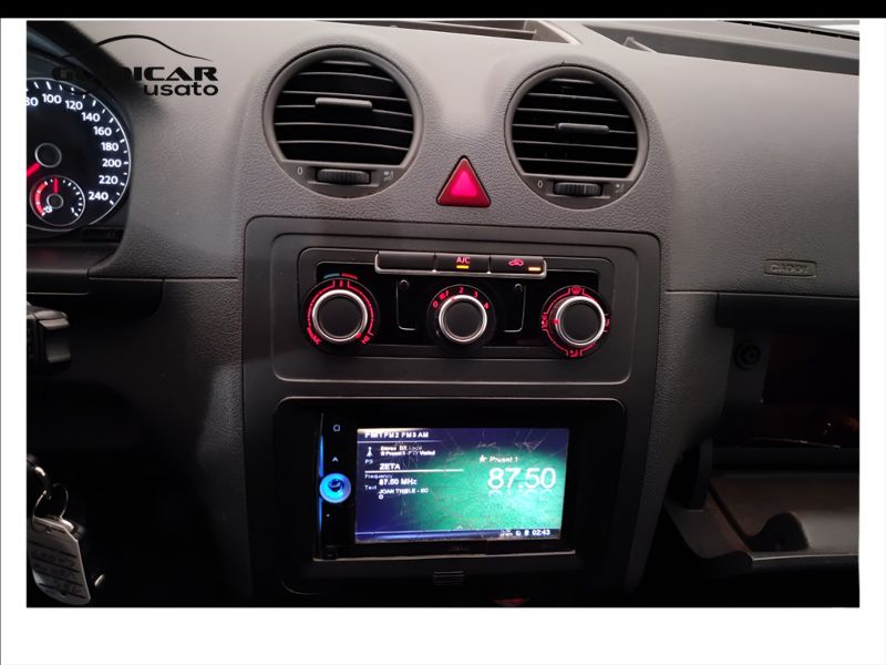 GuidiCar - VOLKSWAGEN INDUSTRIALI Caddy 2014 caddy 2.0 ecofuel van Usato