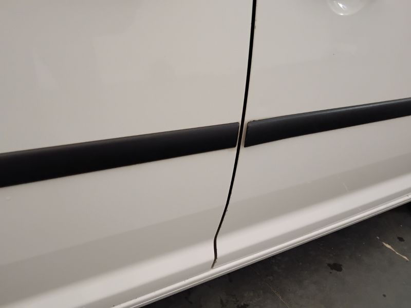 GuidiCar - VOLKSWAGEN INDUSTRIALI Caddy 2014 caddy 2.0 ecofuel van Usato