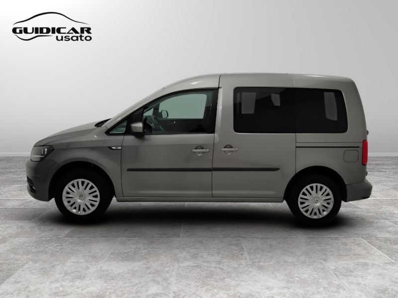 GuidiCar - VOLKSWAGEN INDUSTRIALI Caddy 2016 Caddy 2.0 tdi 102cv kombi Business E6 Usato