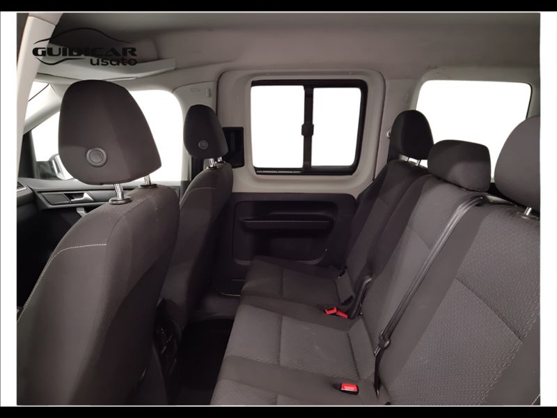 GuidiCar - VOLKSWAGEN INDUSTRIALI Caddy 2016 Caddy 2.0 tdi 102cv kombi Business E6 Usato