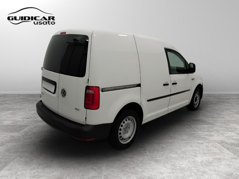 GuidiCar - VOLKSWAGEN INDUSTRIALI Caddy 2017 Caddy 2.0 tdi 102cv van Business E6 Usato