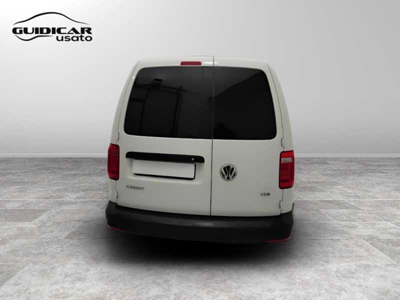 GuidiCar - VOLKSWAGEN INDUSTRIALI Caddy 2017 Caddy 2.0 tdi 102cv van Business E6 Usato