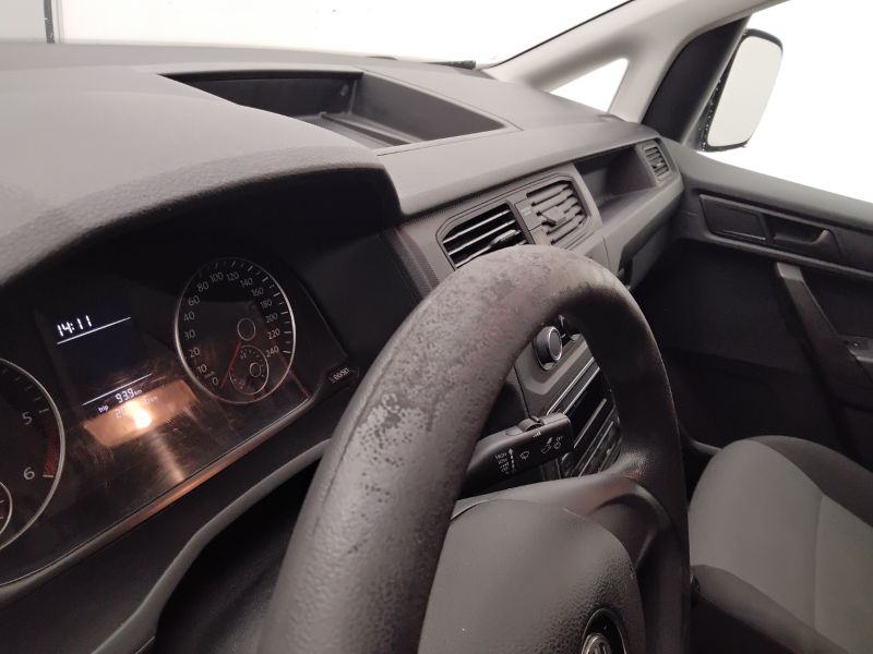 GuidiCar - VOLKSWAGEN INDUSTRIALI Caddy 2017 Caddy 2.0 tdi 102cv van Business E6 Usato