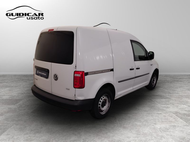 GuidiCar - VOLKSWAGEN INDUSTRIALI Caddy 2017 Caddy 2.0 tdi 75cv van business E6 Usato