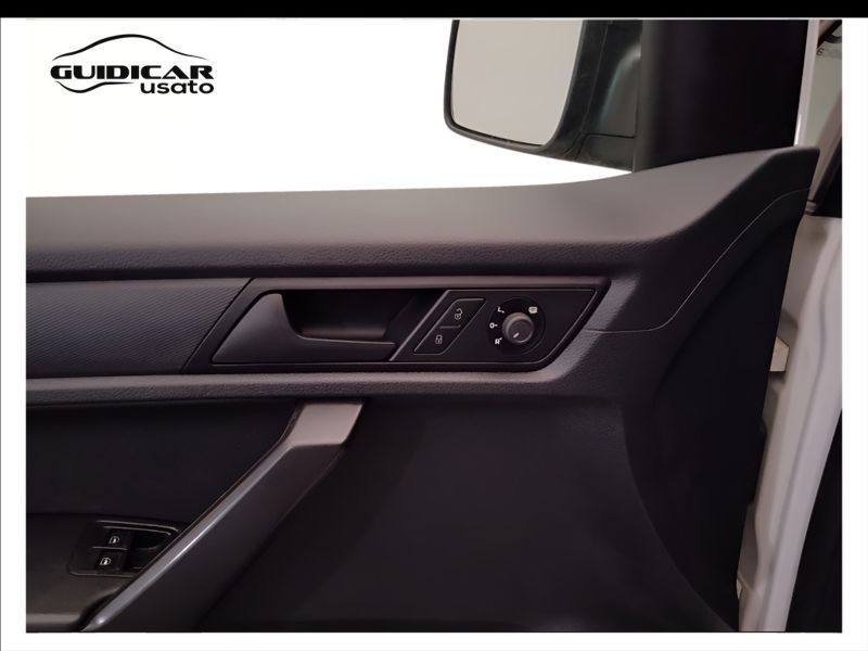 GuidiCar - VOLKSWAGEN INDUSTRIALI Caddy 2017 Caddy 2.0 tdi 75cv van business E6 Usato