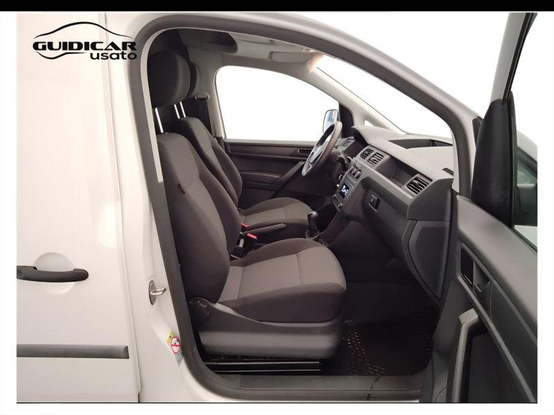 GuidiCar - VOLKSWAGEN INDUSTRIALI Caddy 2017 Caddy 2.0 tdi 75cv van business E6 Usato
