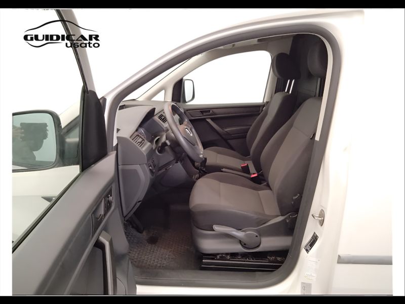 GuidiCar - VOLKSWAGEN INDUSTRIALI Caddy 2017 Caddy 2.0 tdi 75cv van business E6 Usato