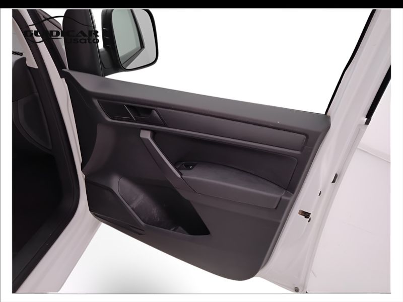 GuidiCar - VOLKSWAGEN INDUSTRIALI Caddy 2018 Caddy 2.0 tdi 75cv van business E6 Usato