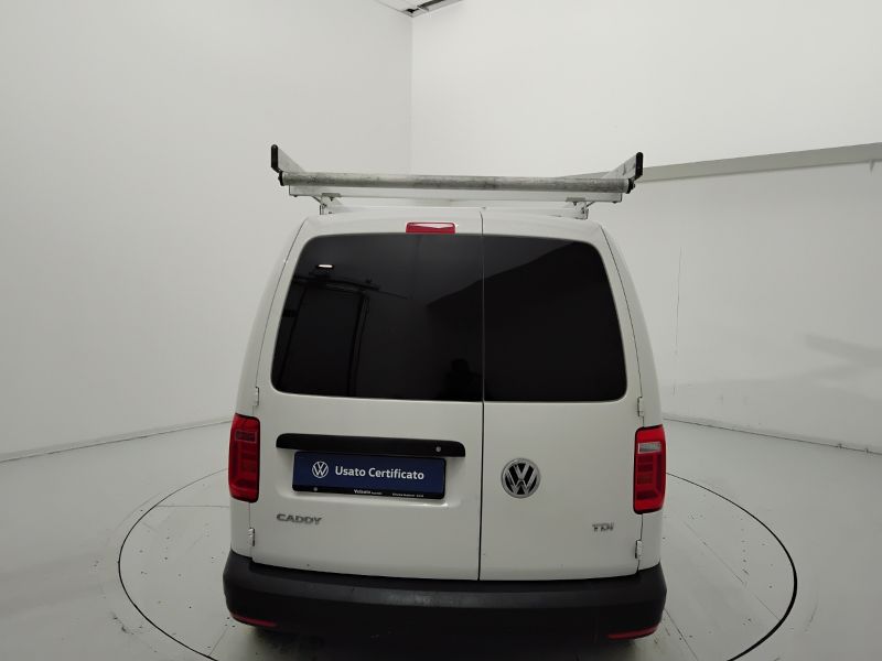 GuidiCar - VOLKSWAGEN INDUSTRIALI Caddy 2018 Caddy 2.0 tdi 75cv van business E6 Usato