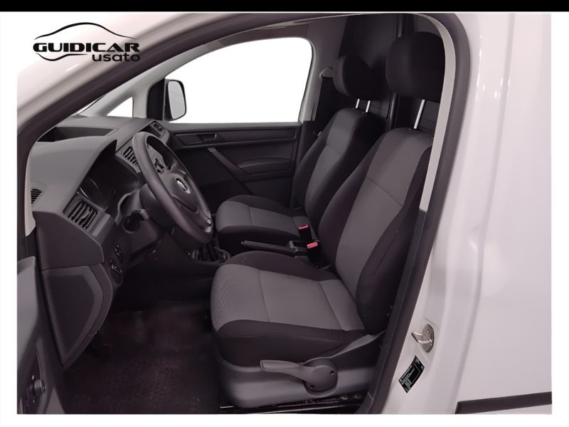 GuidiCar - VOLKSWAGEN INDUSTRIALI Caddy 2018 Caddy 2.0 tdi 75cv van business E6 Usato