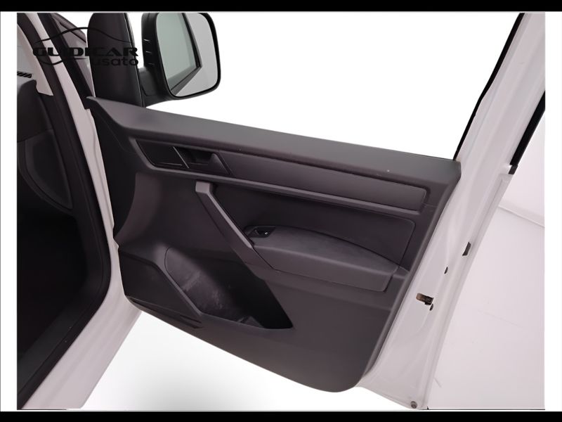 GuidiCar - VOLKSWAGEN INDUSTRIALI Caddy 2018 Caddy 2.0 tdi 75cv van business E6 Usato