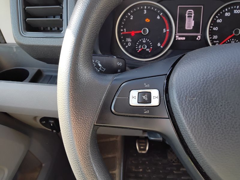 GuidiCar - VOLKSWAGEN Crafter 2019 crafter 30 2.0 tdi 140cv L3H3 Business Usato