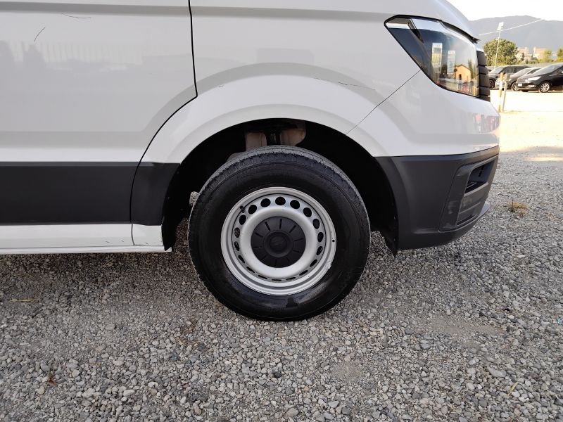 GuidiCar - VOLKSWAGEN INDUSTRIALI Crafter 2019 crafter 35 2.0 tdi 140cv tr.post. L3 cab Usato