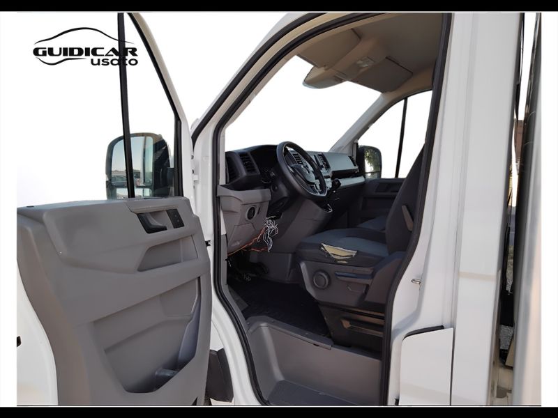 GuidiCar - VOLKSWAGEN INDUSTRIALI Crafter 2019 crafter 35 2.0 tdi 140cv tr.post. L3 cab Usato