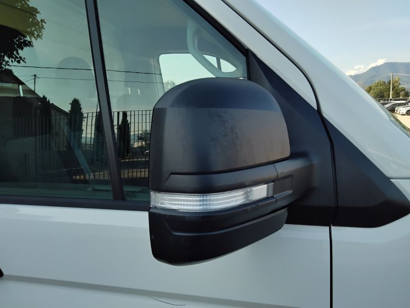 GuidiCar - VOLKSWAGEN INDUSTRIALI Crafter 2019 crafter 35 2.0 tdi 140cv tr.post. L3 cab Usato