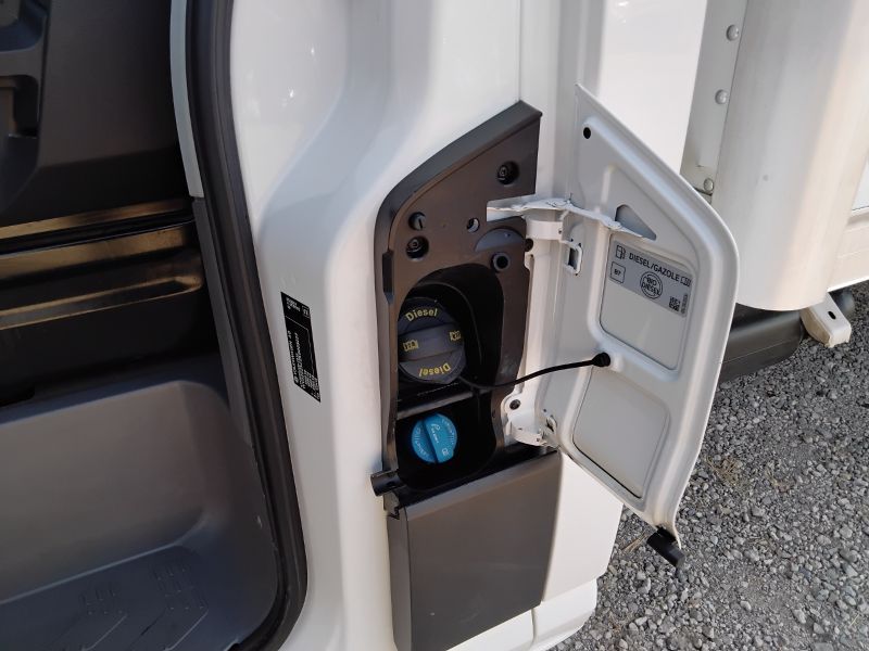 GuidiCar - VOLKSWAGEN INDUSTRIALI Crafter 2019 crafter 35 2.0 tdi 140cv tr.post. L3 cab Usato