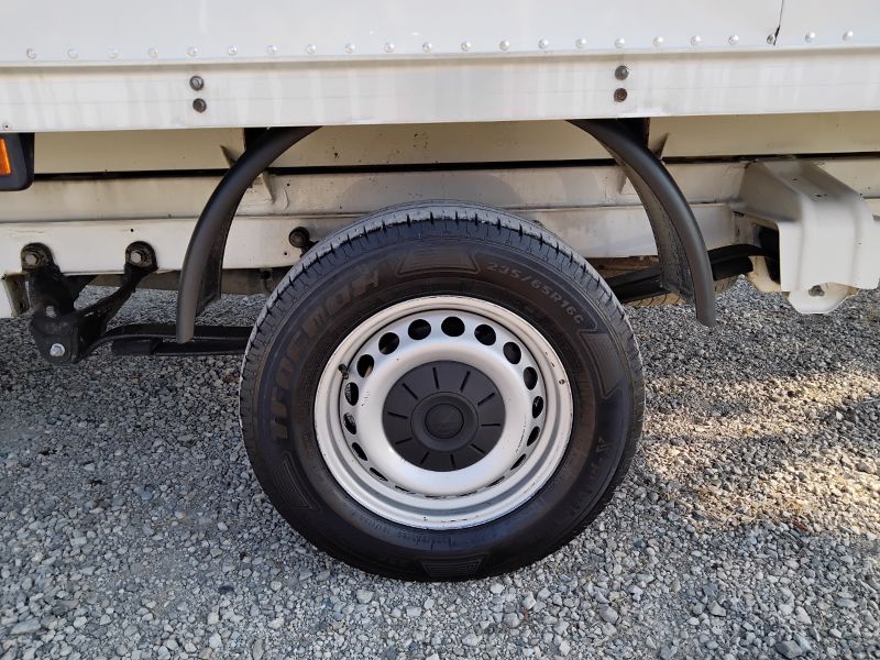 GuidiCar - VOLKSWAGEN INDUSTRIALI Crafter 2019 crafter 35 2.0 tdi 140cv tr.post. L3 cab Usato