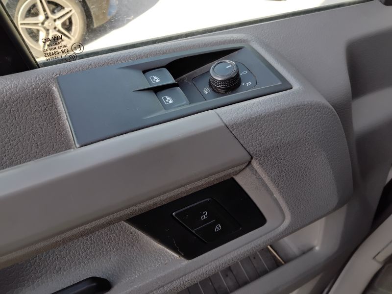 GuidiCar - VOLKSWAGEN INDUSTRIALI Crafter 2019 crafter 35 2.0 tdi 140cv tr.post. L3 cab Usato