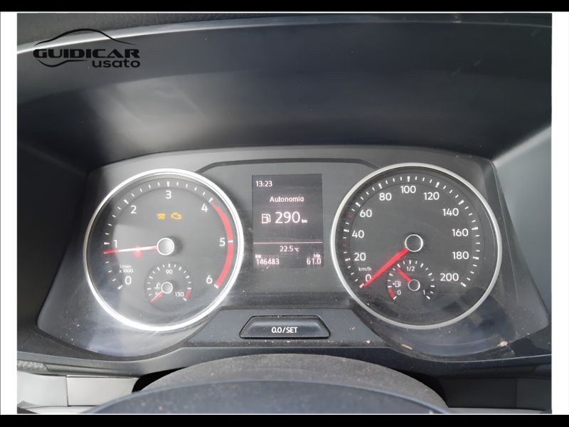 GuidiCar - VOLKSWAGEN INDUSTRIALI Crafter 2019 crafter 35 2.0 tdi 140cv tr.post. L3 cab Usato
