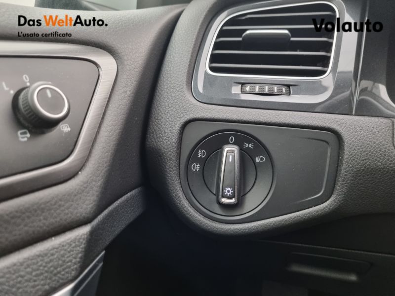 GuidiCar - VOLKSWAGEN Golf 7ª serie Golf 7ª serie - Golf 1.5 TGI 5p. Business BlueMotion Technol