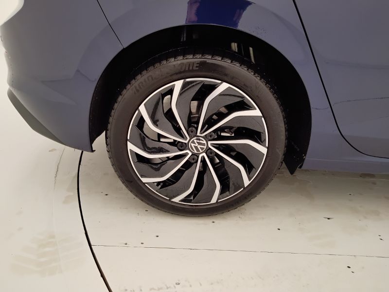 GuidiCar - VOLKSWAGEN Golf 2021 Golf 1.5 etsi evo act Life 130cv dsg Usato
