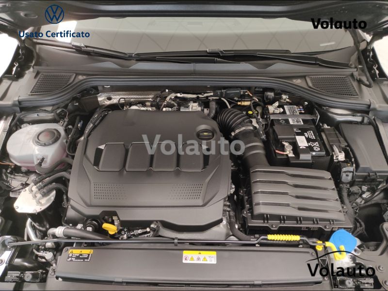 GuidiCar - VOLKSWAGEN Golf 8ª serie 2021 Golf 8ª serie - Golf Variant 2.0 TDI SCR DSG Style Aziendale