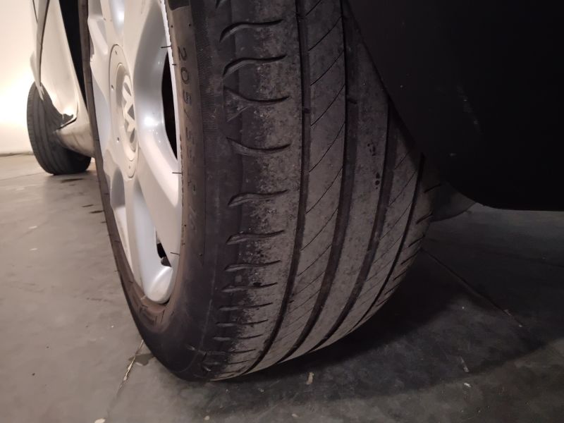 GuidiCar - VOLKSWAGEN Golf 2008 Golf 1.9 tdi Comfortline 5p Dpf Usato