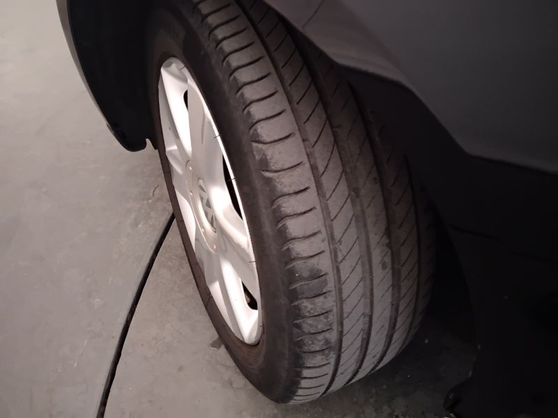 GuidiCar - VOLKSWAGEN Golf 2008 Golf 1.9 tdi Comfortline 5p Dpf Usato