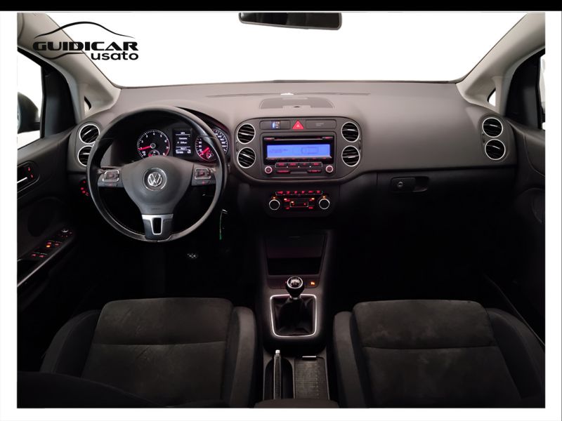 GuidiCar - VOLKSWAGEN Golf 2010 Golf Plus 1.6 Highline bi-fuel Usato