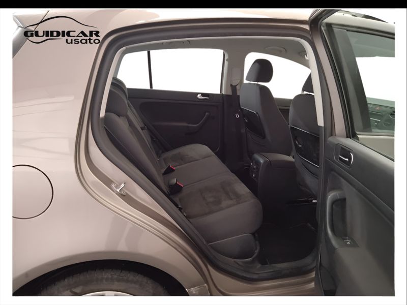GuidiCar - VOLKSWAGEN Golf 2010 Golf Plus 1.6 Highline bi-fuel Usato