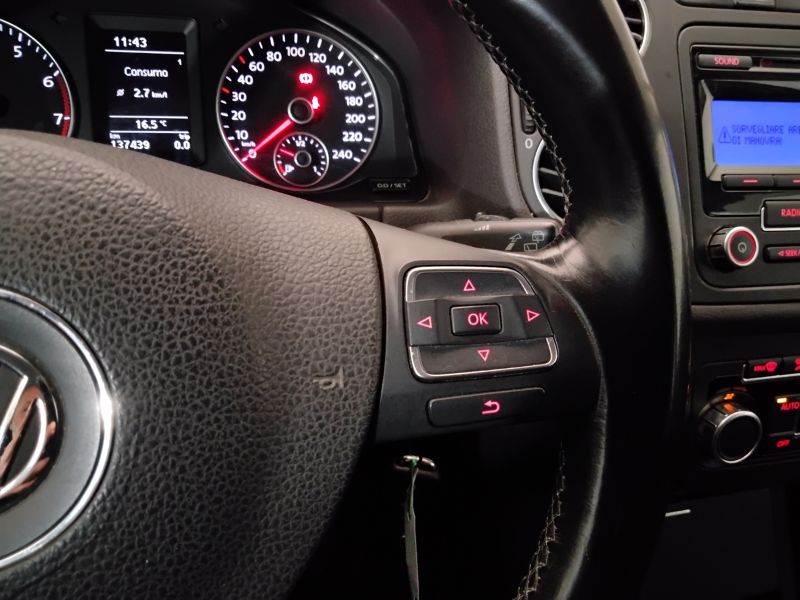 GuidiCar - VOLKSWAGEN Golf 2010 Golf Plus 1.6 Highline bi-fuel Usato