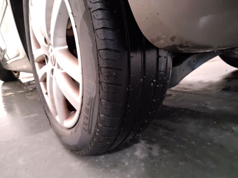 GuidiCar - VOLKSWAGEN Golf 2010 Golf Plus 1.6 Highline bi-fuel Usato