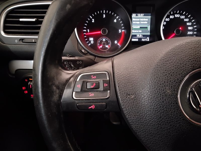 GuidiCar - VOLKSWAGEN Golf 2011 Golf 2.0 tdi Highline 140cv 5p Usato